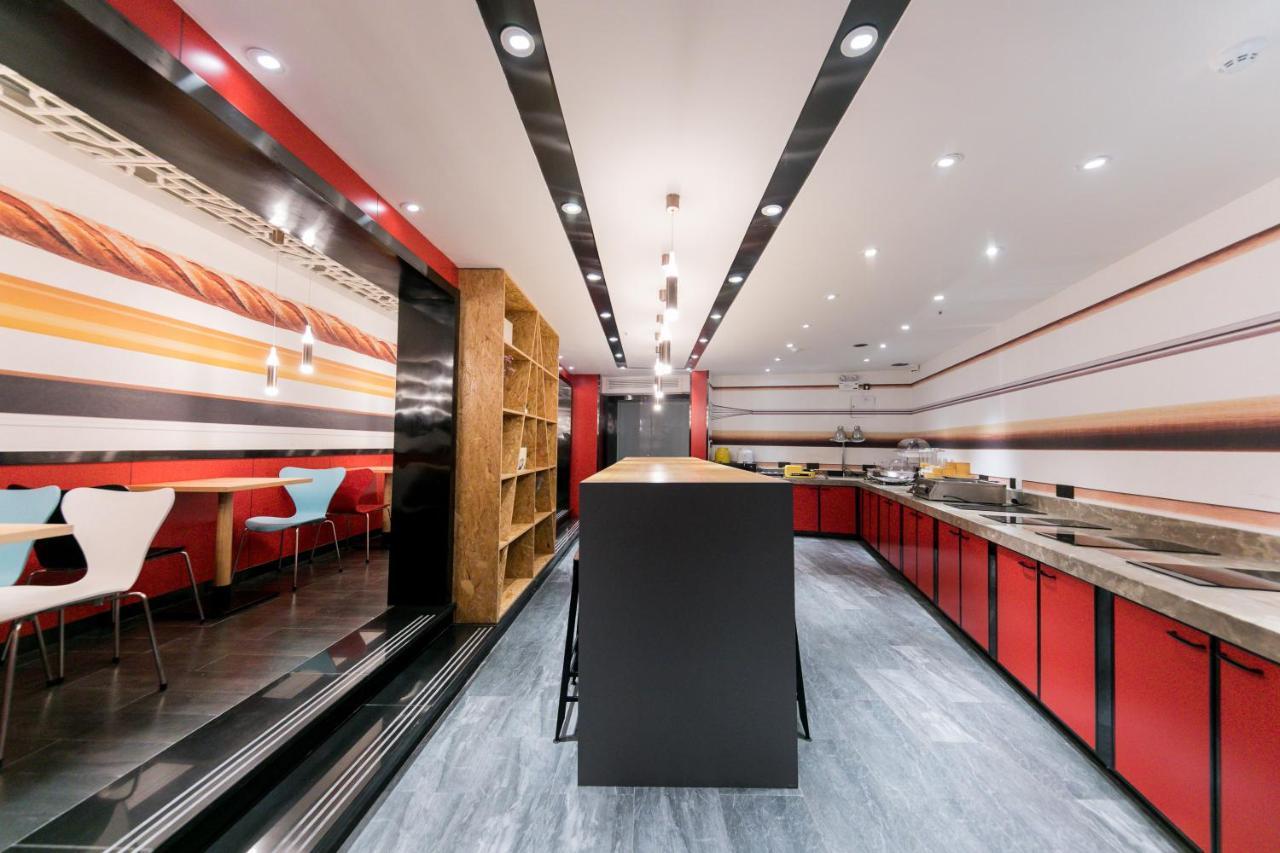 Отель Ibis Nantong Qingnian Экстерьер фото