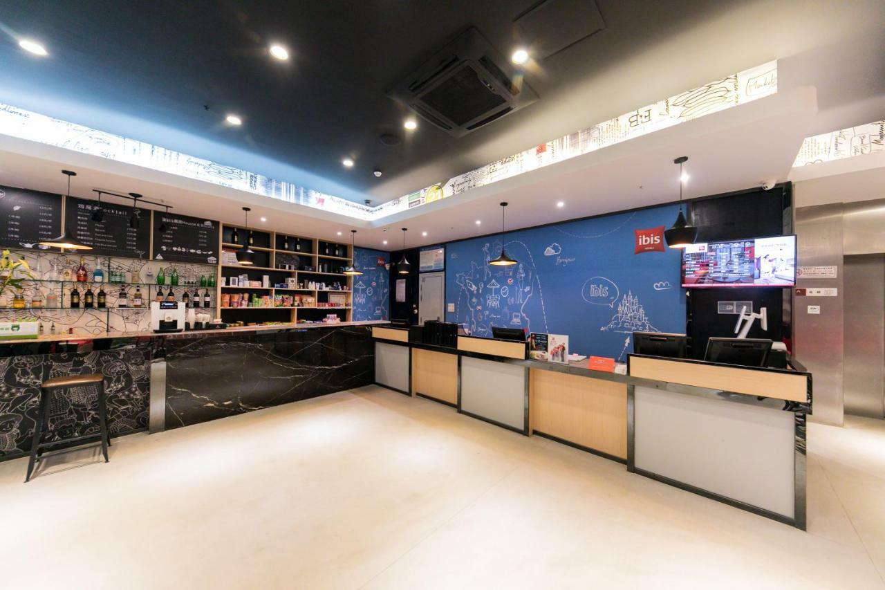 Отель Ibis Nantong Qingnian Экстерьер фото